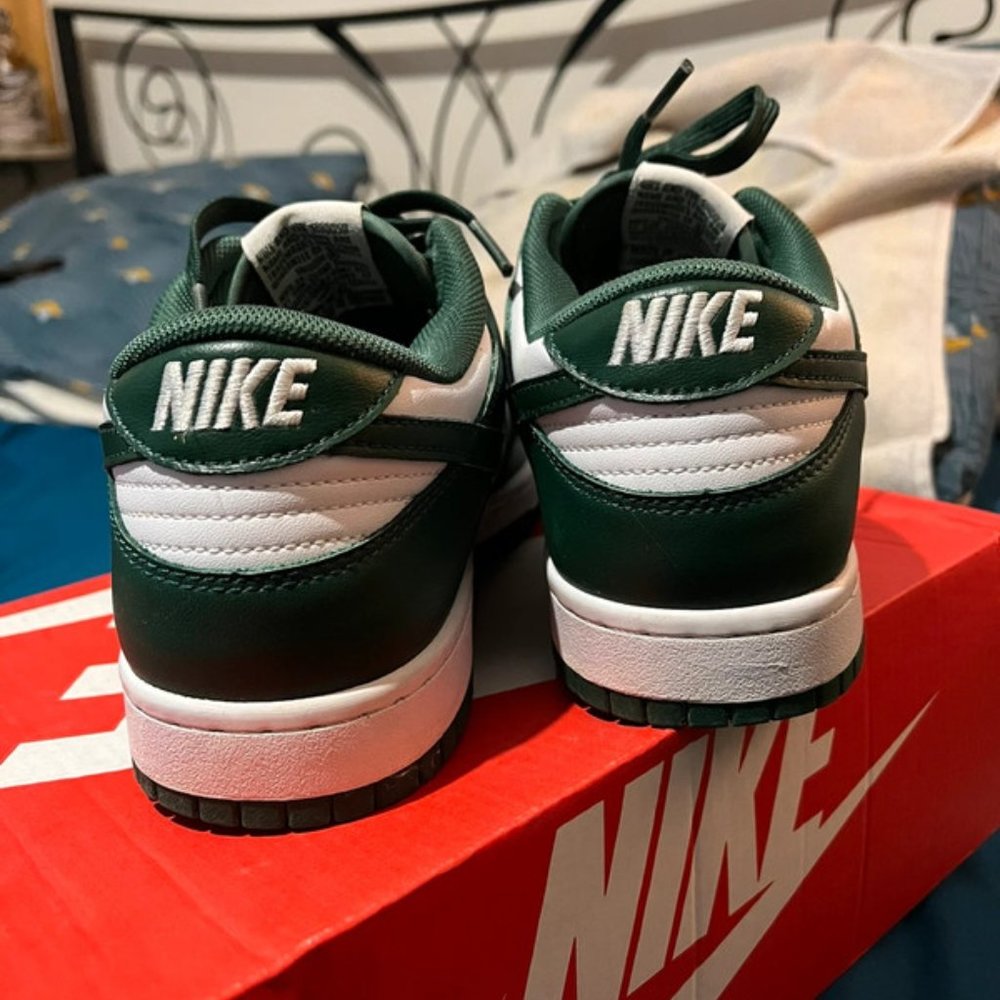 Nike Dunk Low - Picture 5 of 5